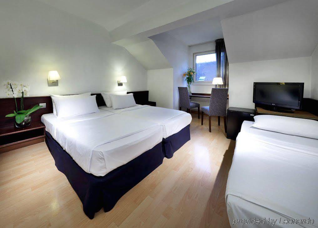 Hotel Mate Dependance 3*